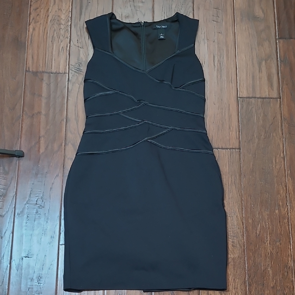 White House Black Market Sleeveless Sleek Black Bodycon Mini Dress size 4